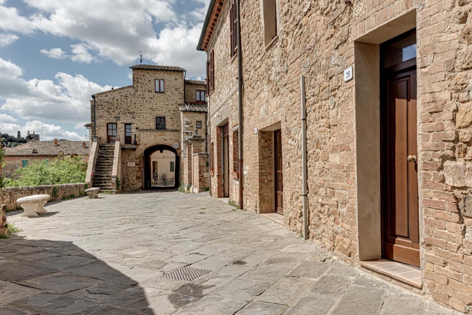 Borgo Medievale San Quirico D'Orcia B&B - Capitano Collection - Albergo Diffuso Exteriör bild